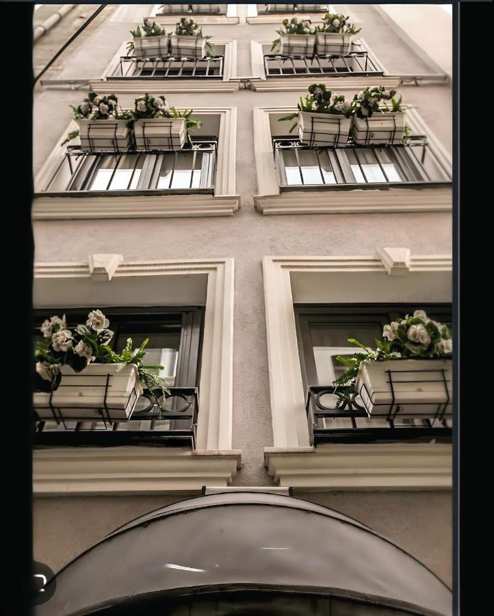 Lucis In Pera Boutique Hotel Istanbul Exterior photo